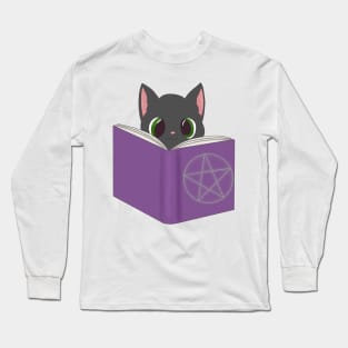 Cat reading a book Long Sleeve T-Shirt